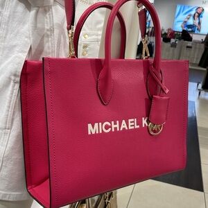 Michael Kors Mirella Md East West Pebbled Leather Tote Shopper MK EW
Electric